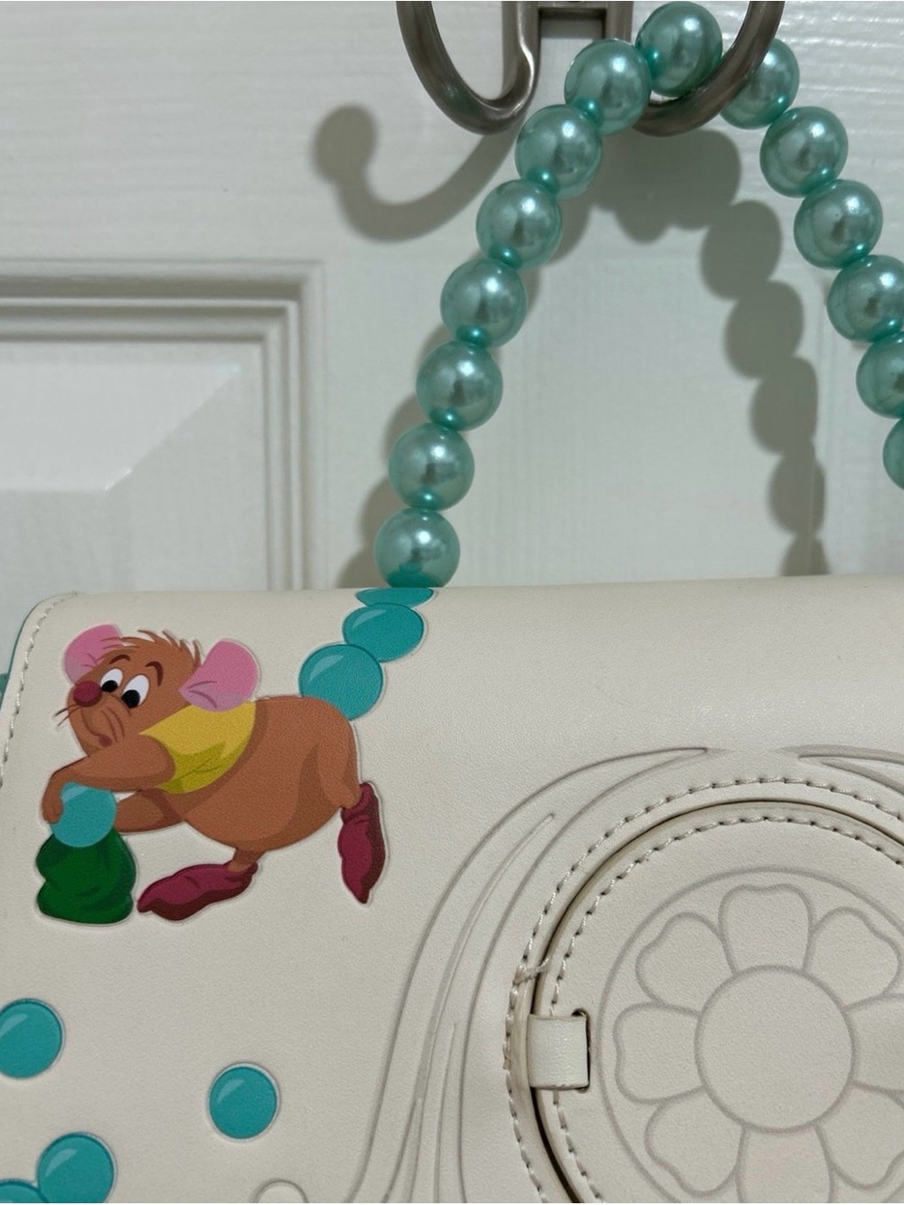 Loungefly Disney Cinderella Gus and Jaq Bead Handle Crossbody Bag - Picture 2 of 10